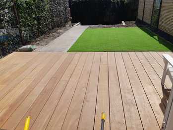 Onderhoudsvriendelijke tuin in Leiderdorp