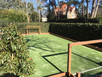 Kunstgras speelveld in Voorschoten